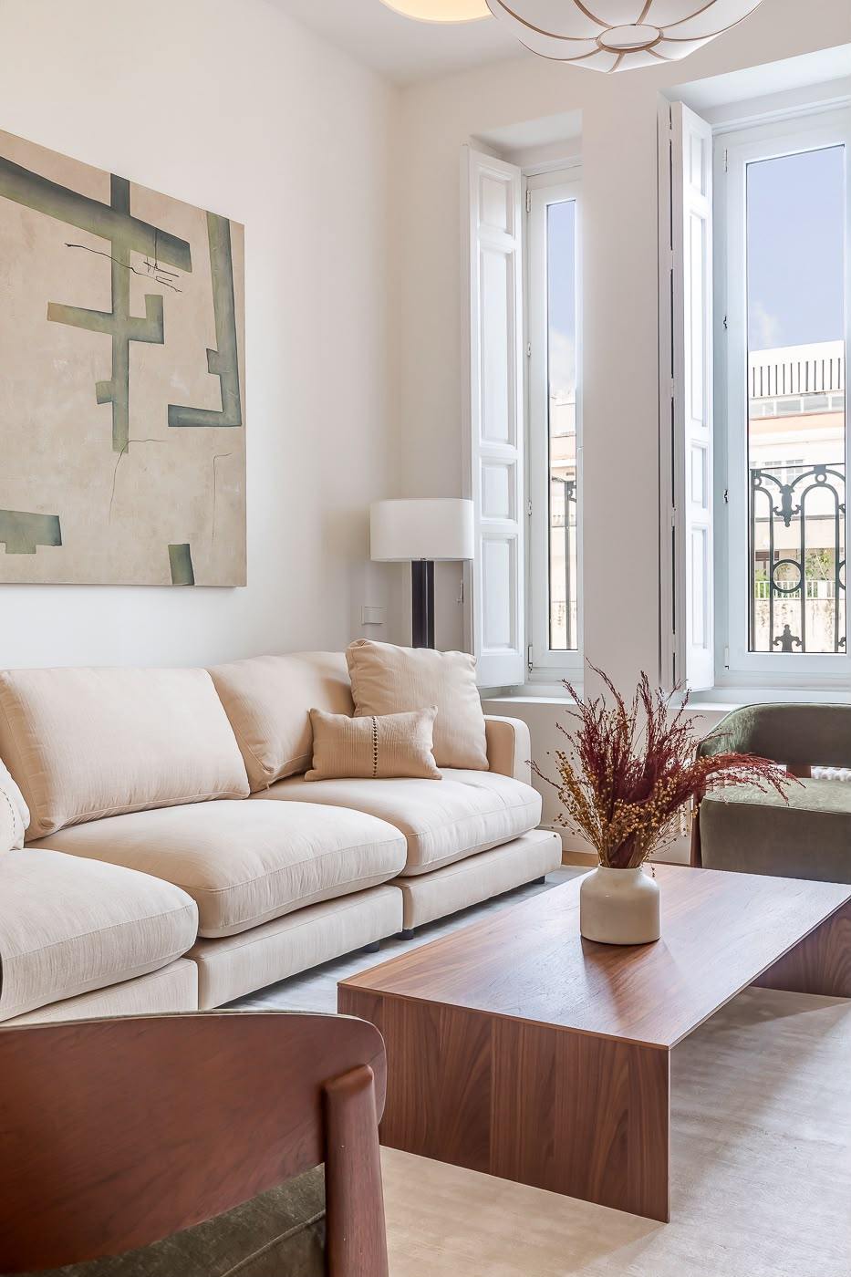 living - 154m² apartment with 23m² terrace for sale in Goya, Madrid - gallery thumbnail - 4