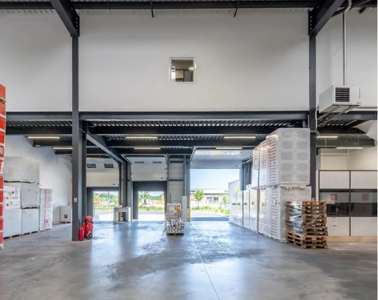 logistics - Light Industrial Premises / Offices For Rent - gallery - 7