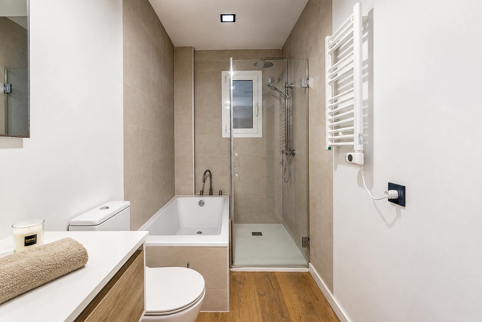 living - Piso de 123m² con 9m² terraza en venta en Eixample Derecho - gallery - 4