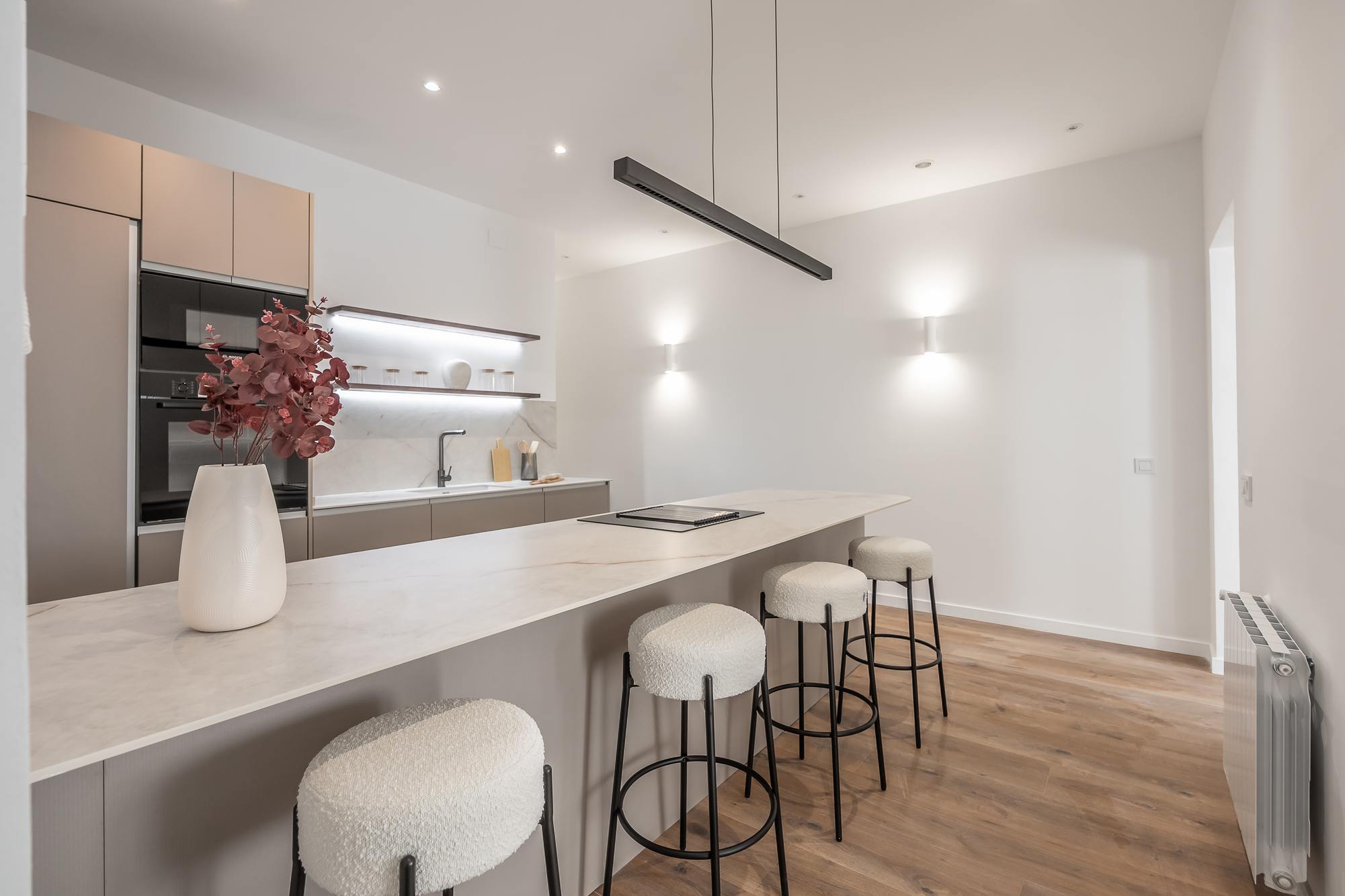 living - 153m² apartment for sale in Argüelles, Madrid - gallery thumbnail - 5
