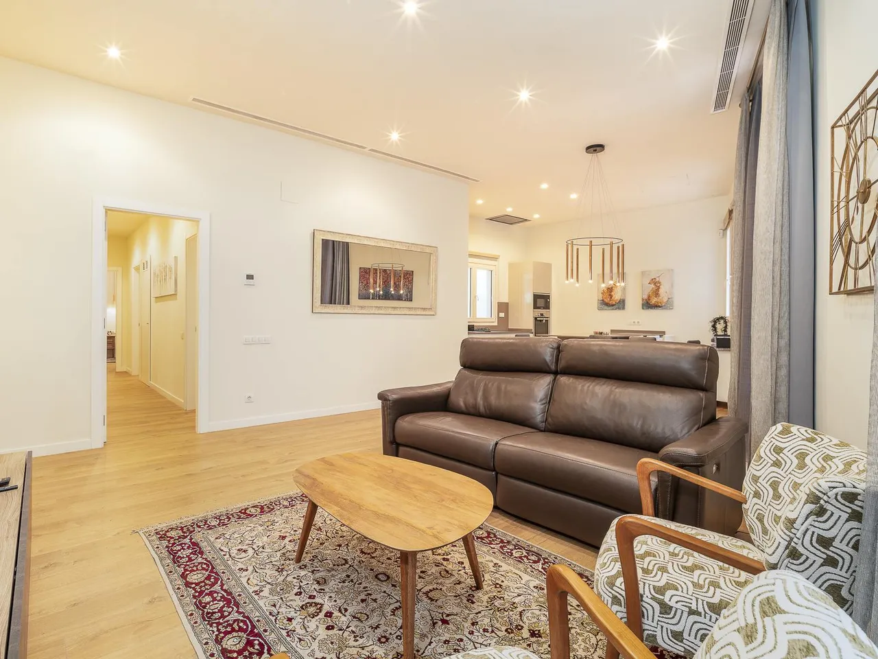 living - Piso de 169m² en venta en El Born, Barcelona - gallery - 2
