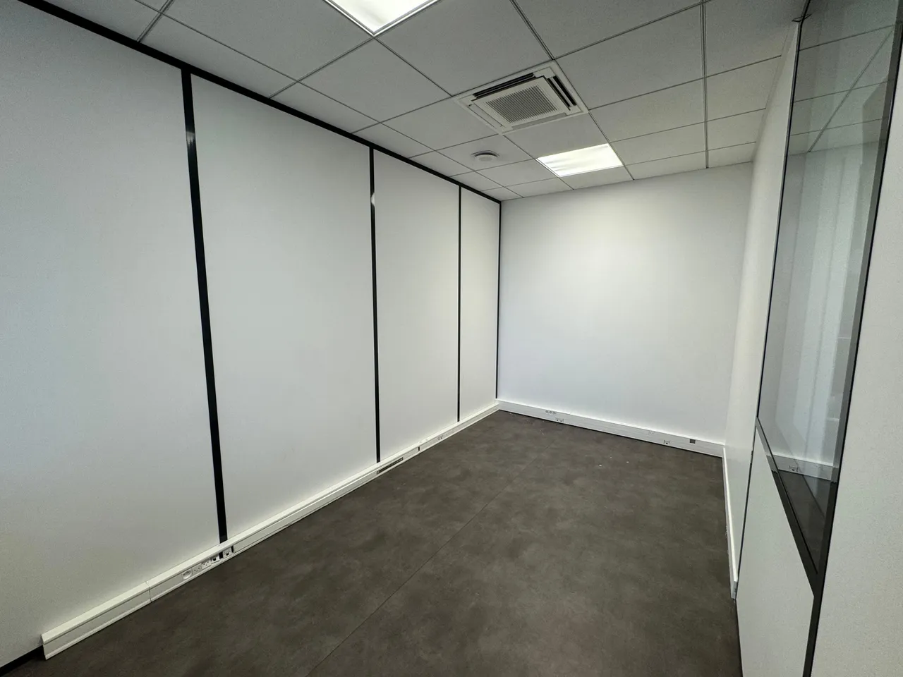 logistics - Activités / Bureaux À Louer - gallery - 7
