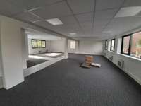 office - Bureaux À Vendre - gallery thumbnail - 5