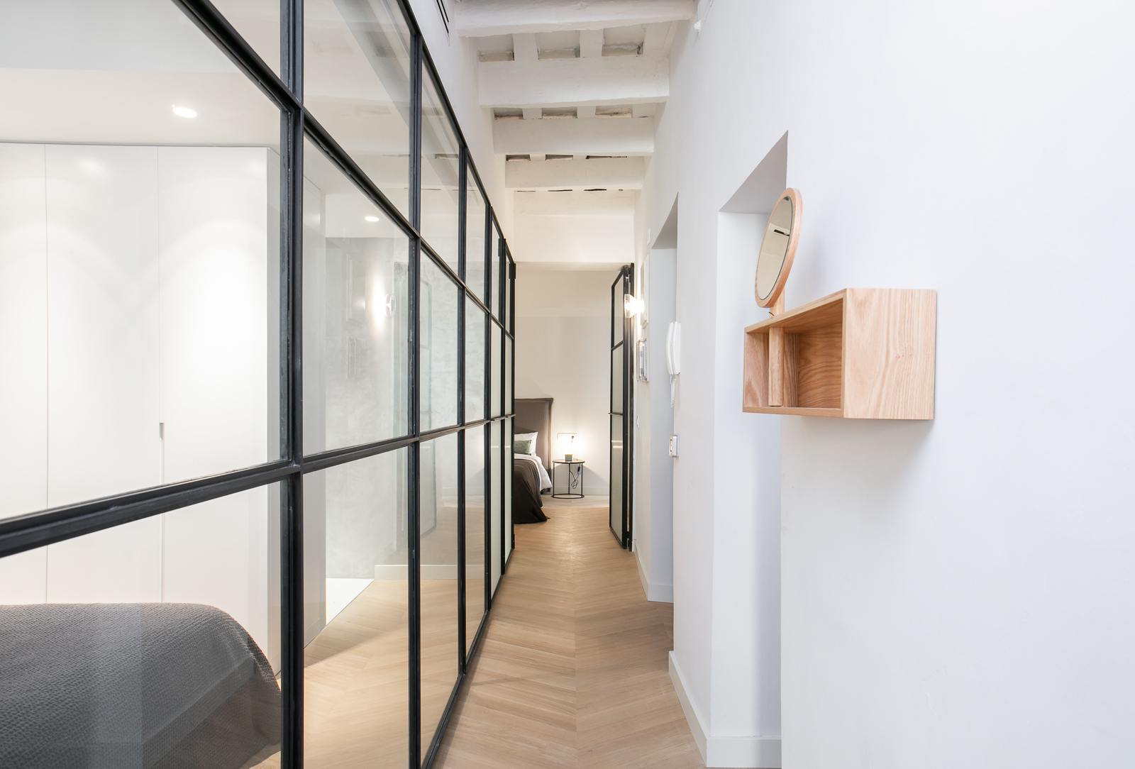 living - 76m² apartment for rent in El Born, Barcelona - gallery - 7