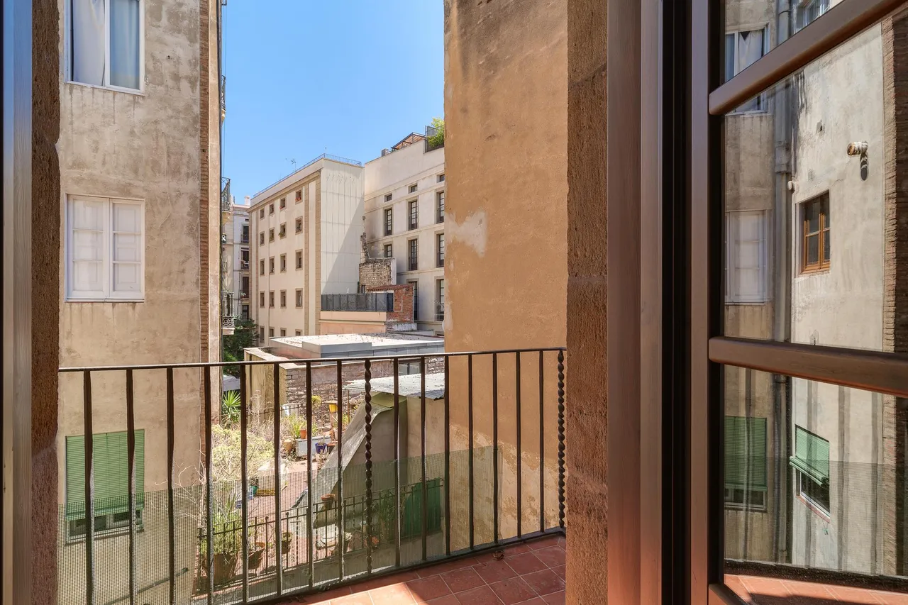 living - Piso de 84m² con 9m² terraza en venta en Gótico, Barcelona - gallery - 3