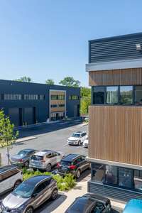 logistics - Light Industrial Premises / Offices For Rent - gallery thumbnail - 2