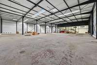 logistics - Light Industrial Premises / Offices For Rent - gallery thumbnail - 6