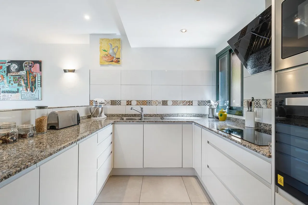 living - 98m² house / villa with 35m² garden for sale in San José - gallery - 6