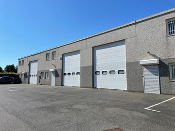 logistics - Activités / Bureaux À Louer - featured
