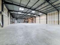 logistics - Light Industrial Premises / Offices For Rent - gallery thumbnail - 7