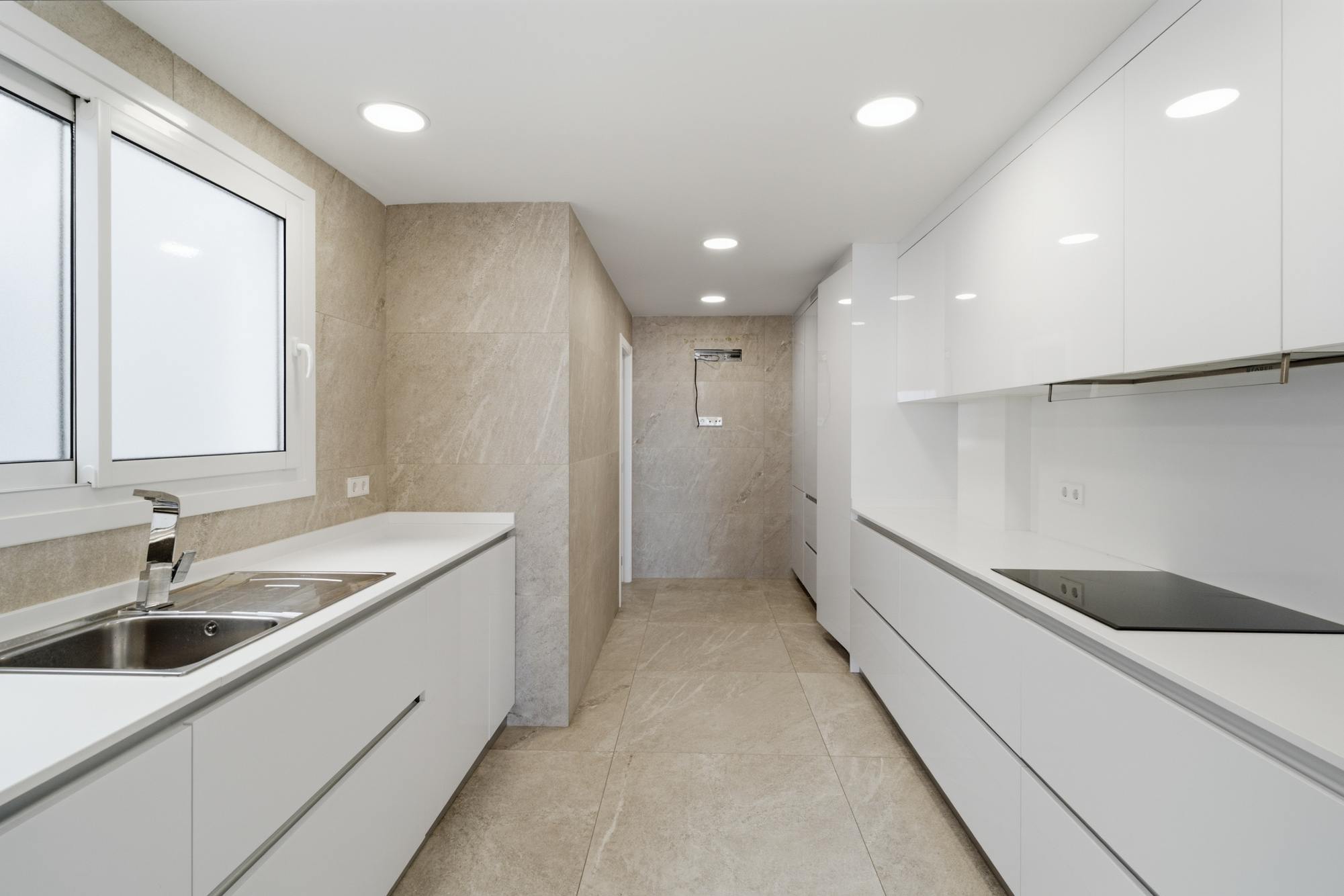 living - Piso de 180m² en alquiler en Palma de Mallorca - gallery thumbnail - 9