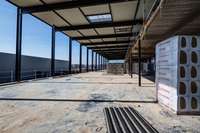 logistics - Activités / Bureaux À Louer - gallery thumbnail - 7