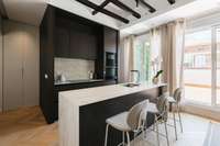 living - Piso de 143m² en alquiler en Castellana, Madrid - gallery thumbnail - 5