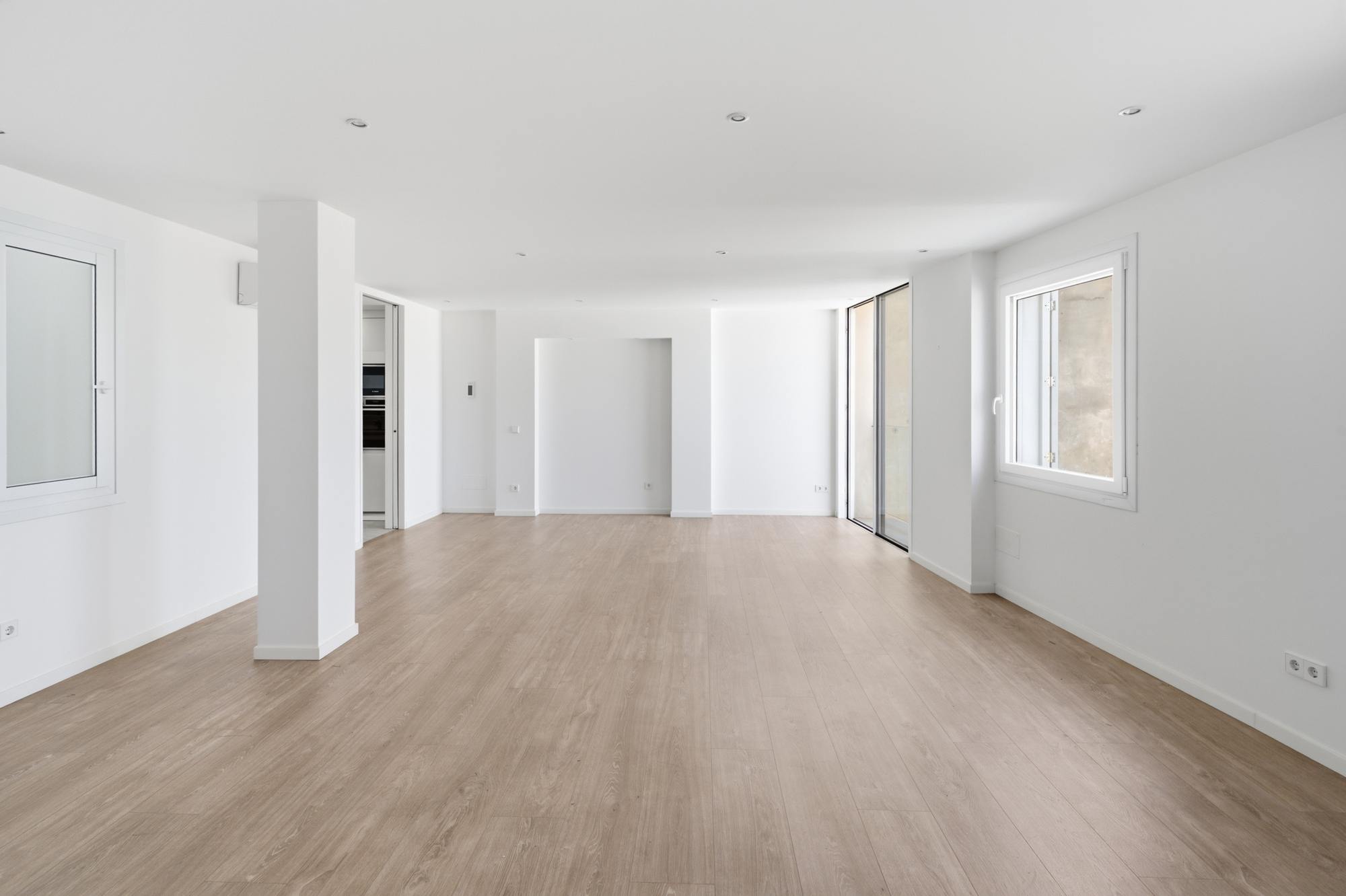 living - 180m² apartment for rent in Palma de Mallorca - featured