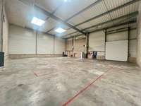 logistics - Activités / Bureaux À Louer - gallery thumbnail - 9