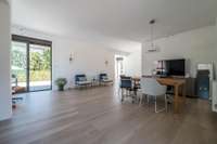 living - 243m² house / villa with 9m² terrace for sale in El Soto de la Moraleja - gallery thumbnail - 8