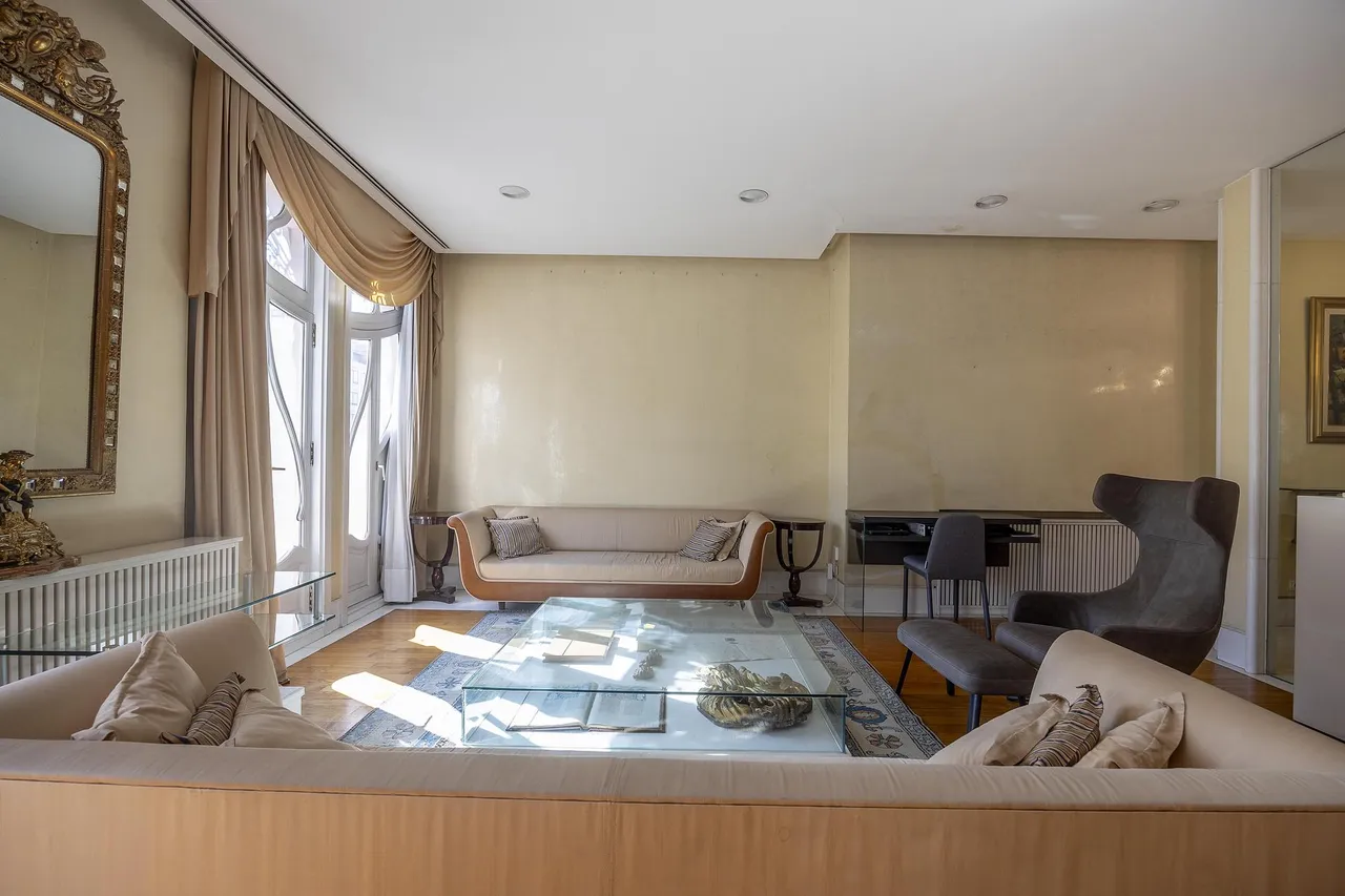 living - 398m² apartment with 30m² terrace for sale in El Pla del Remei - gallery - 6