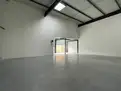 logistics - Local d’activités À Louer - gallery thumbnail - 4