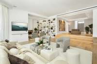 living - Casa / villa de 722m² con 150m² terraza en venta en Nueva Andalucía - gallery thumbnail - 6