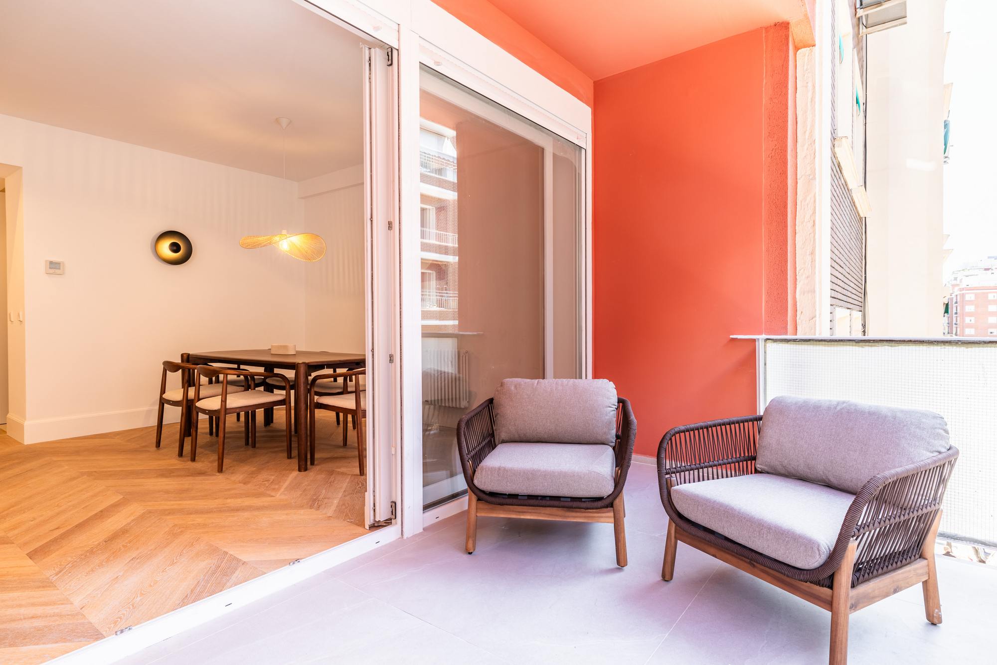 living - Piso de 210m² con 10m² terraza en venta en Gaztambide - gallery thumbnail - 6