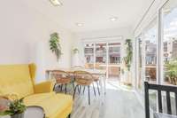 living - 90m² penthouse with 20m² terrace for sale in Sant Antoni - gallery thumbnail - 4