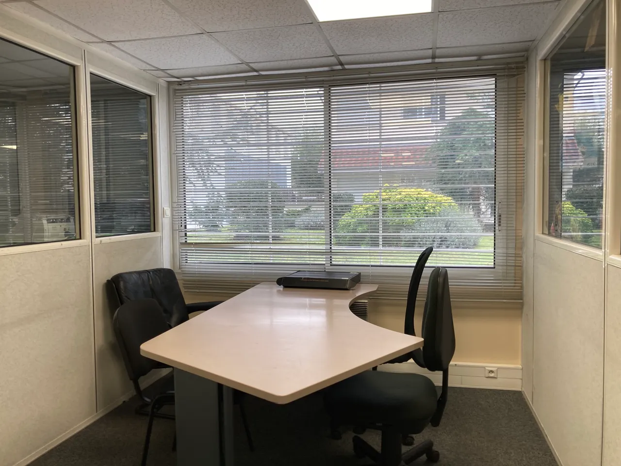 logistics - Activités / Bureaux À Vendre - gallery - 4