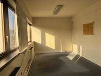 logistics - Entrepôt À Louer - gallery thumbnail - 6