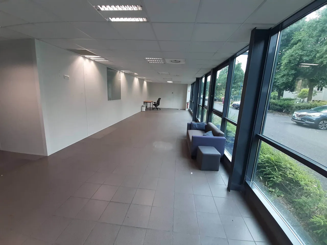 logistics - Light Industrial Premises / Offices For Rent - gallery - 4