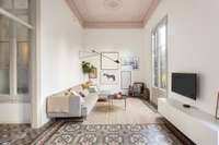 living - 116m² apartment with 6m² terrace for sale in El Born - gallery thumbnail - 1