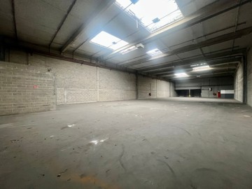 logistics - Entrepôt / Bureaux À Louer - featured