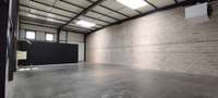 logistics - Light Industrial Premises / Offices For Rent - gallery thumbnail - 3