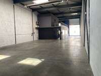 logistics - Light Industrial Premises / Offices For Rent - gallery thumbnail - 9