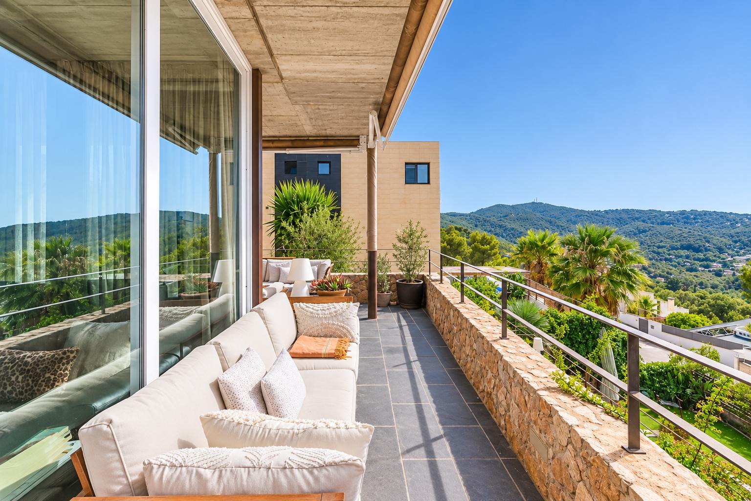 living - 297m² house / villa with 102m² terrace for sale in Olivella - gallery thumbnail - 9