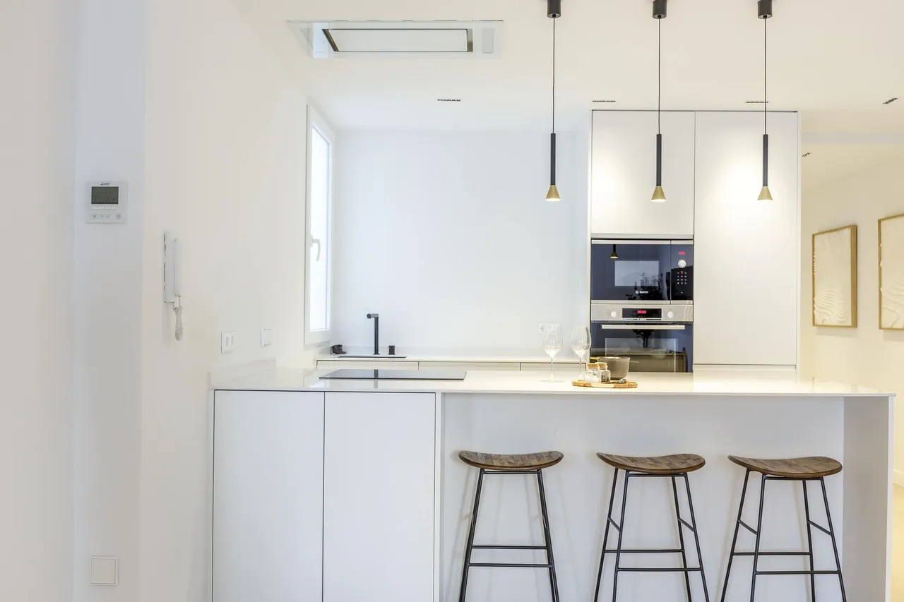 living - 110m² apartment for sale in El Pla del Real, Valencia - gallery - 3