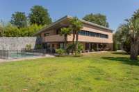 living - Casa / villa de 668m² en venta en Palau, Girona - gallery thumbnail - 5