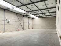 logistics - Light Industrial Premises / Offices For Rent - gallery thumbnail - 5
