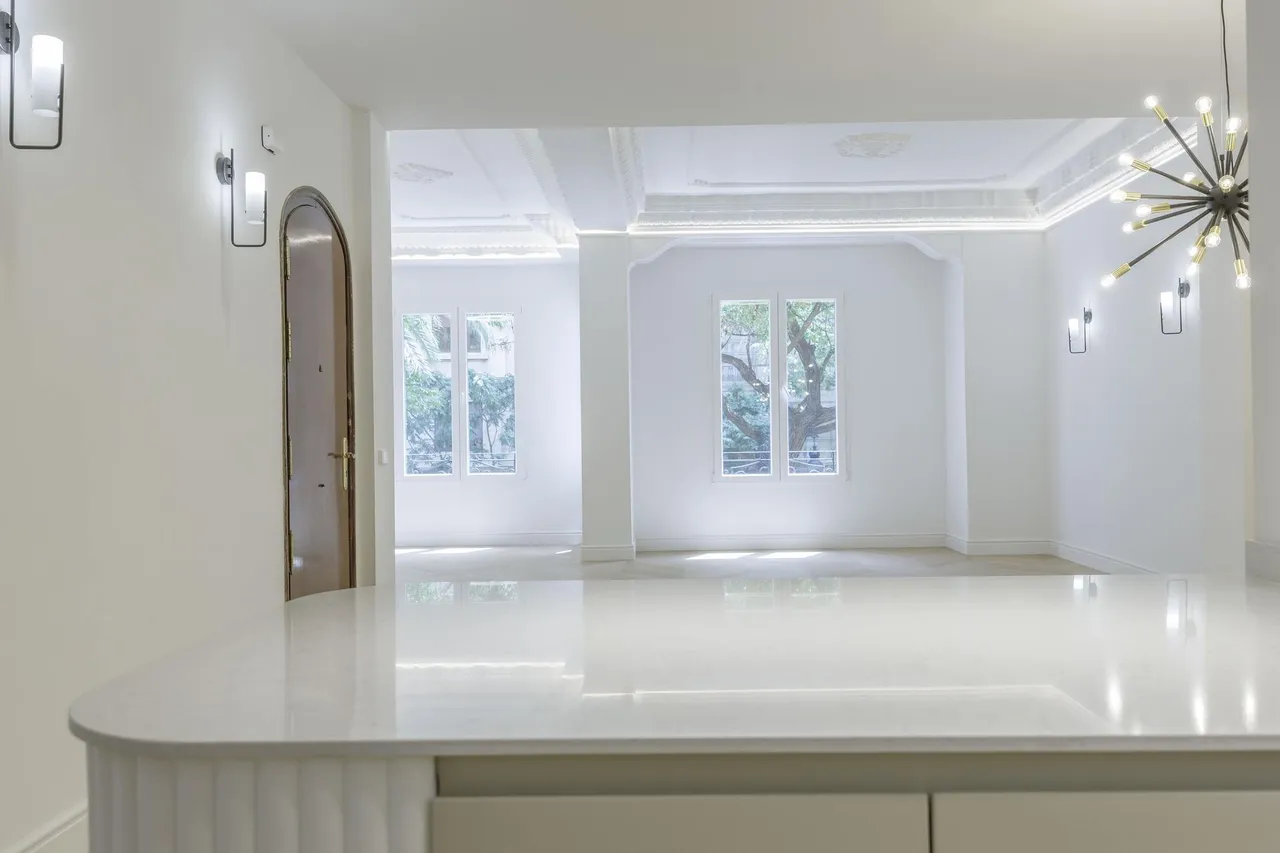 living - Piso de 197m² con 15m² terraza en venta en Gran Vía - gallery - 10