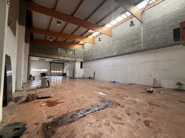 logistics - Activités / Bureaux À Vendre - featured