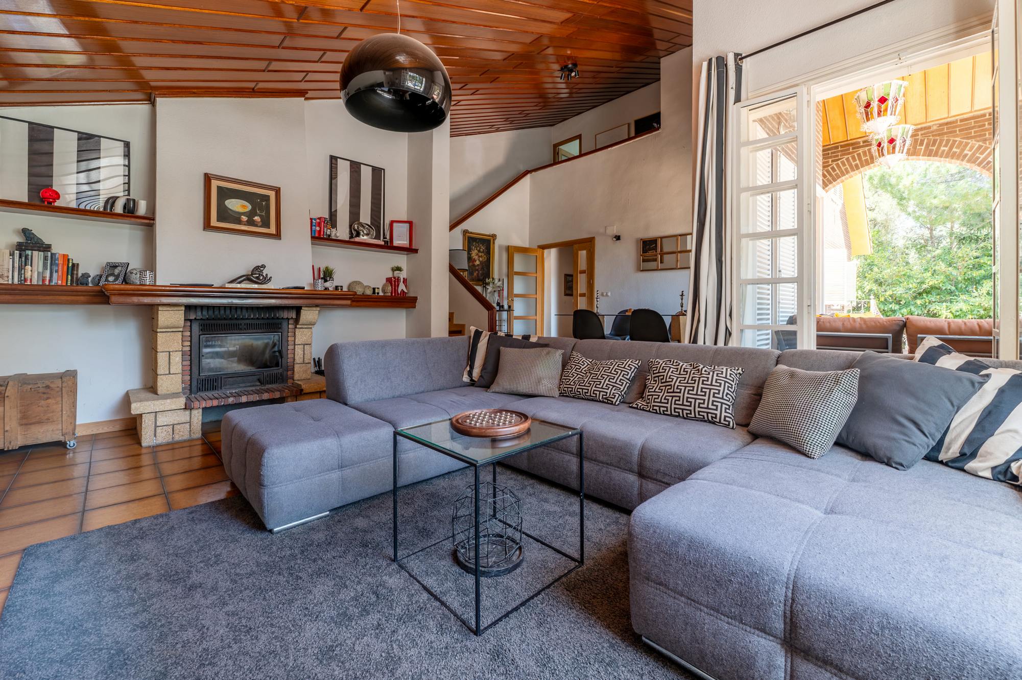 living - 446m² house / villa for sale in Sierra de Madrid, Madrid - gallery thumbnail - 10