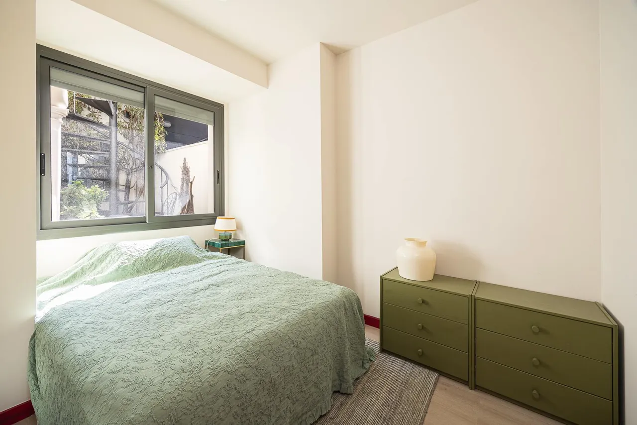 living - Ático de 84m² con 67m² terraza en venta en Eixample Derecho - gallery - 9