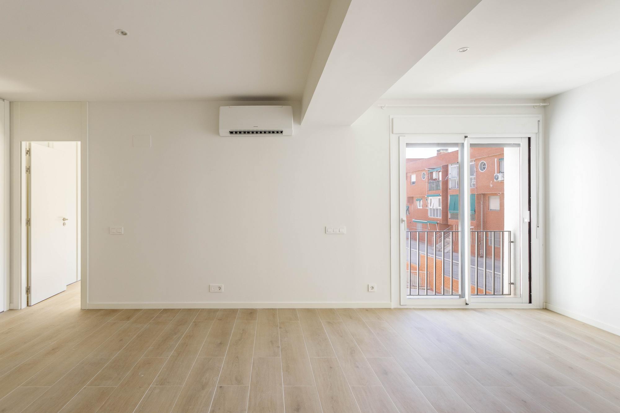 living - Piso de 65m² en alquiler en Ventilla - Almenara, Madrid - gallery - 2