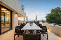 living - Piso de 576m² con 446m² terraza en venta en Nueva Andalucía - gallery thumbnail - 7