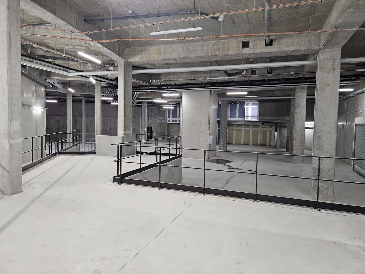 logistics - Warehouse / Offices For Rent - gallery - 7