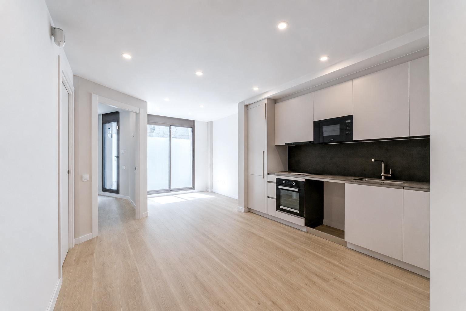 living - Sant Antoni Apartments - gallery thumbnail - 8