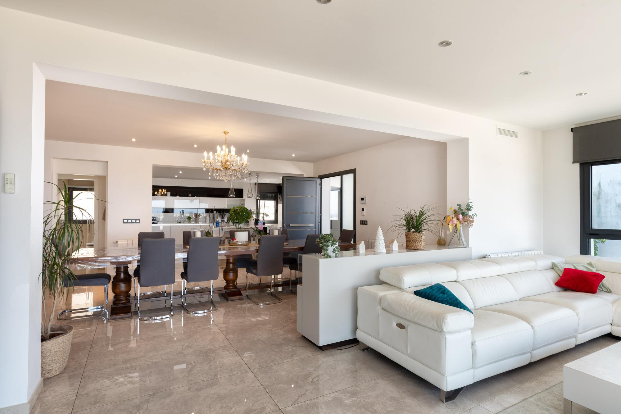 living - Casa / villa de 419m² en venta en Bahía de Rosas - gallery - 10