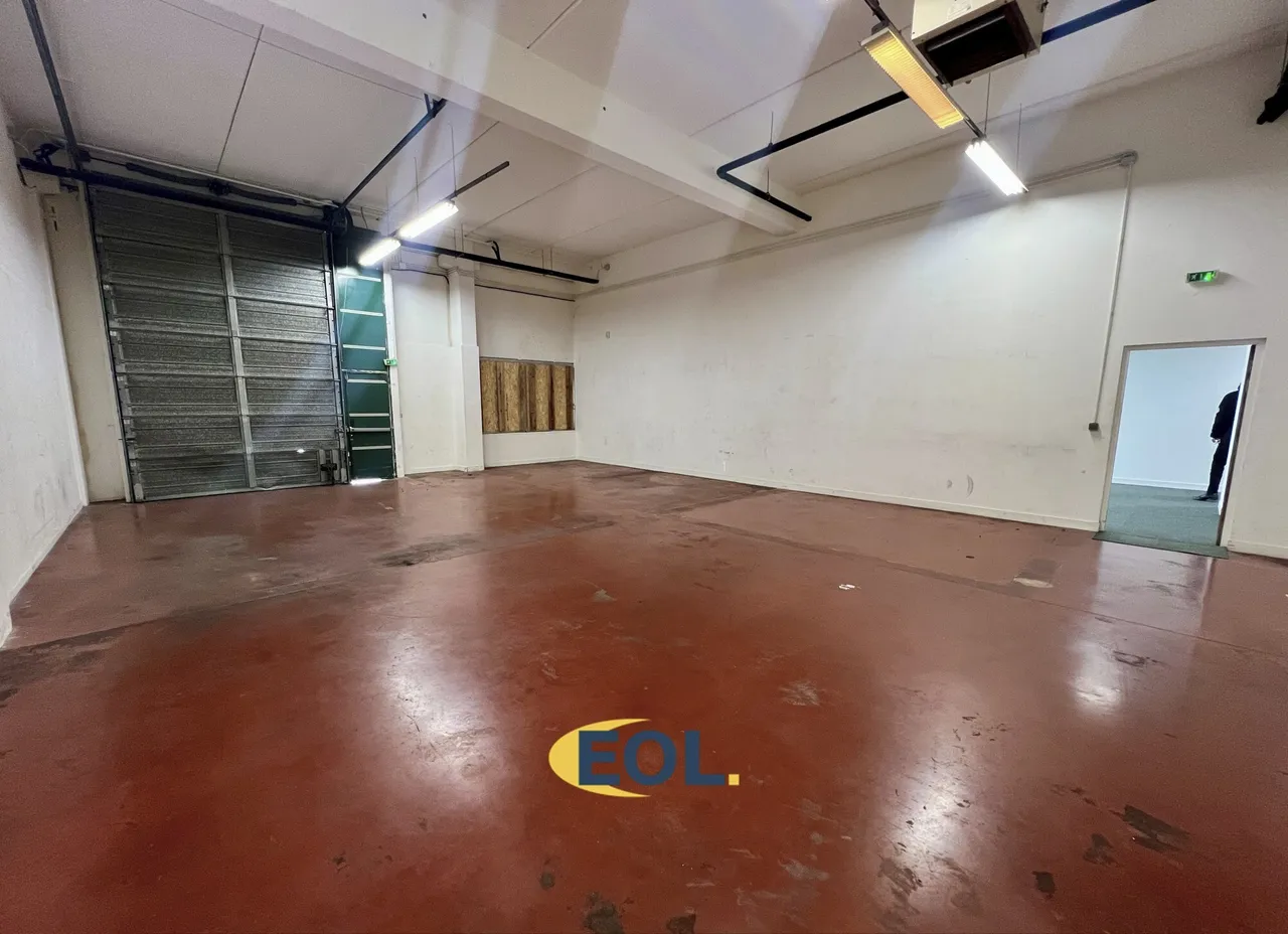 logistics - Activités / Bureaux À Louer - gallery - 3