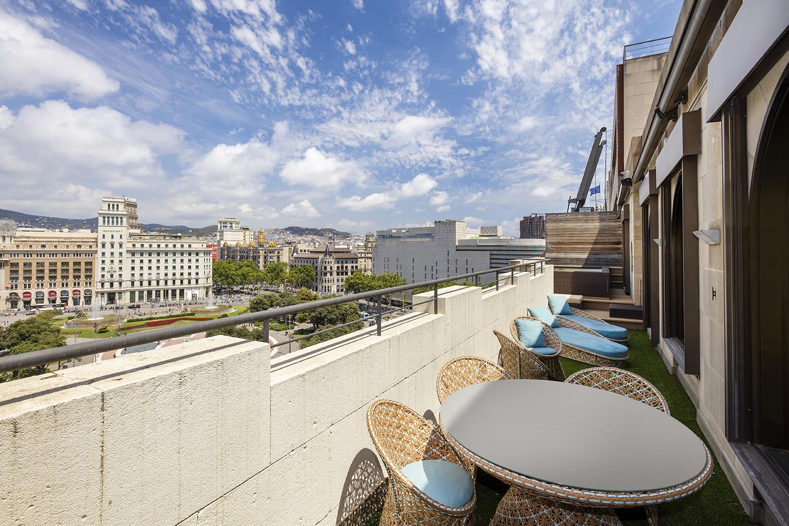 living - Ático de 250m² con 40m² terraza en alquiler en Eixample Derecho - gallery - 8
