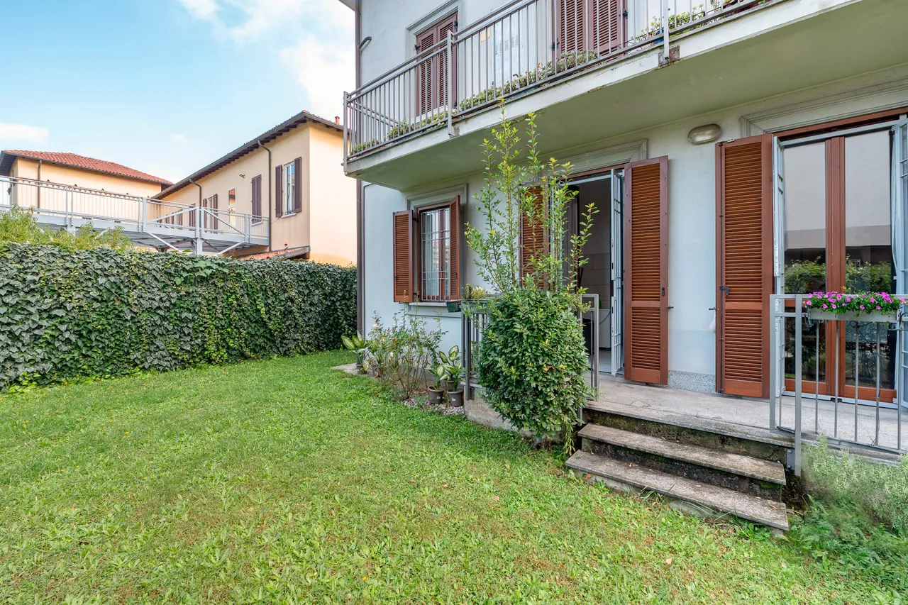 living - Via Salvatore Pianell n. 10 Milano - Living - Dils - gallery - 2