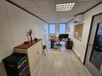 office - Bureaux À Vendre - gallery thumbnail - 3
