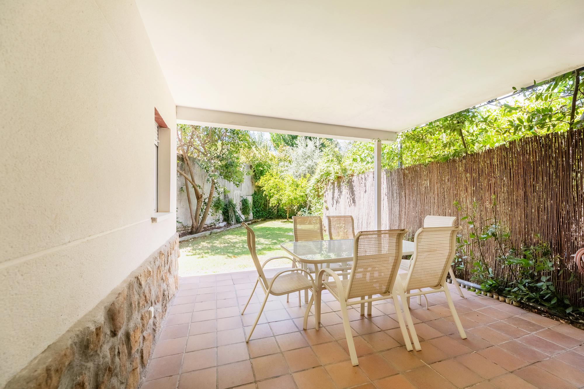 living - Casa / villa de 169m² en venta en Majadahonda, Madrid - gallery thumbnail - 10